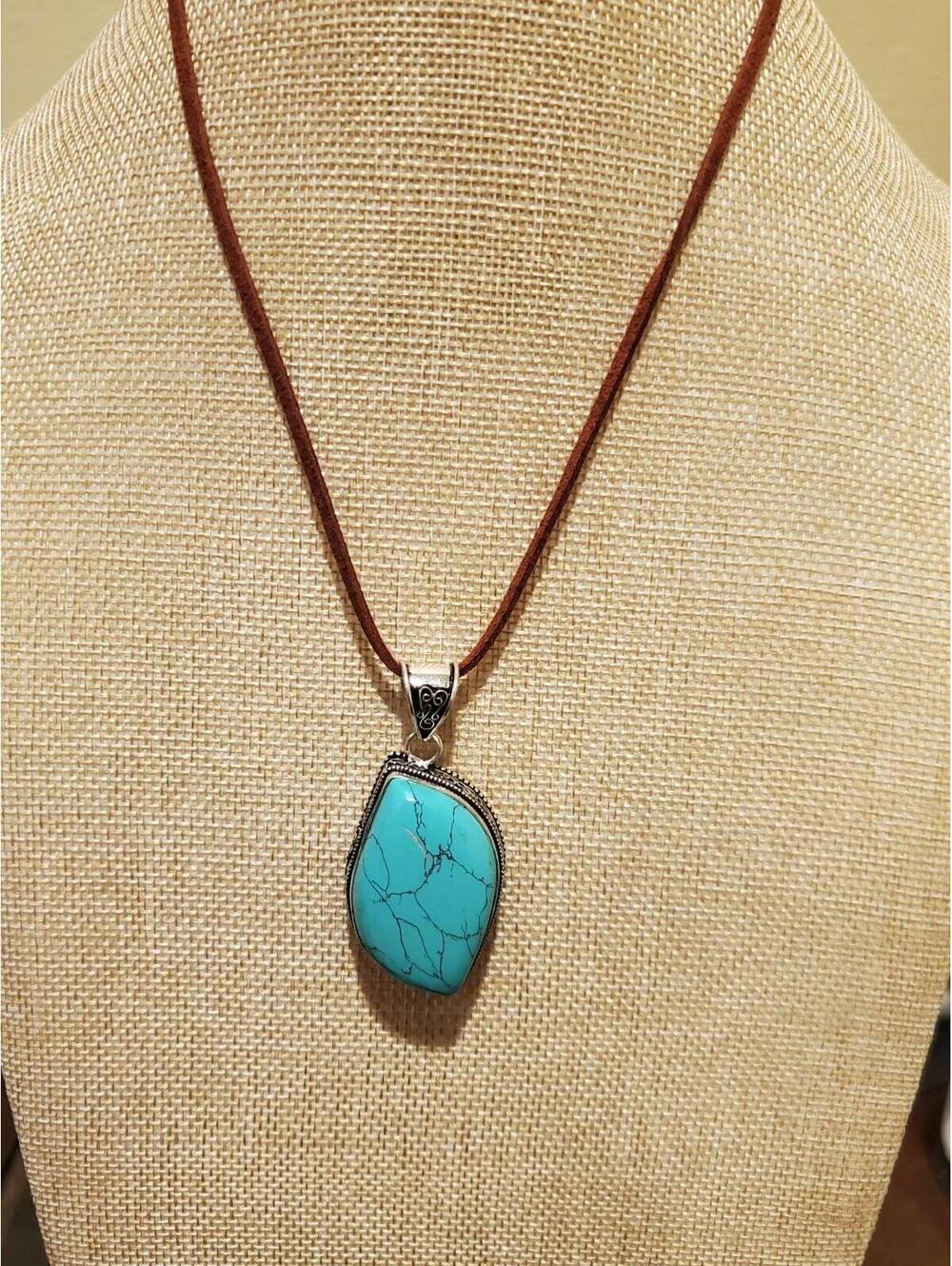 925 turquoise Necklace - Picture 10 of 12
